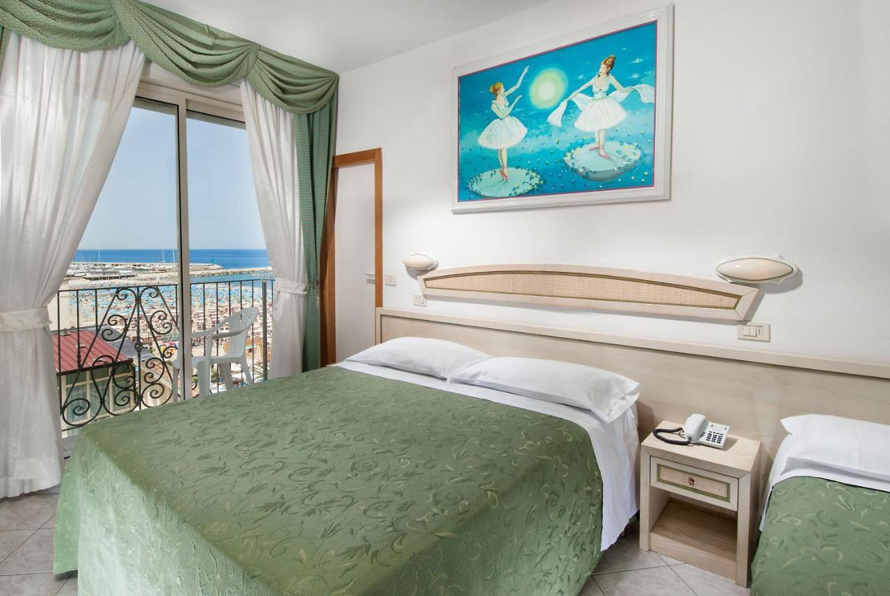 Hotel Lido Gabicce Mare Esterno foto