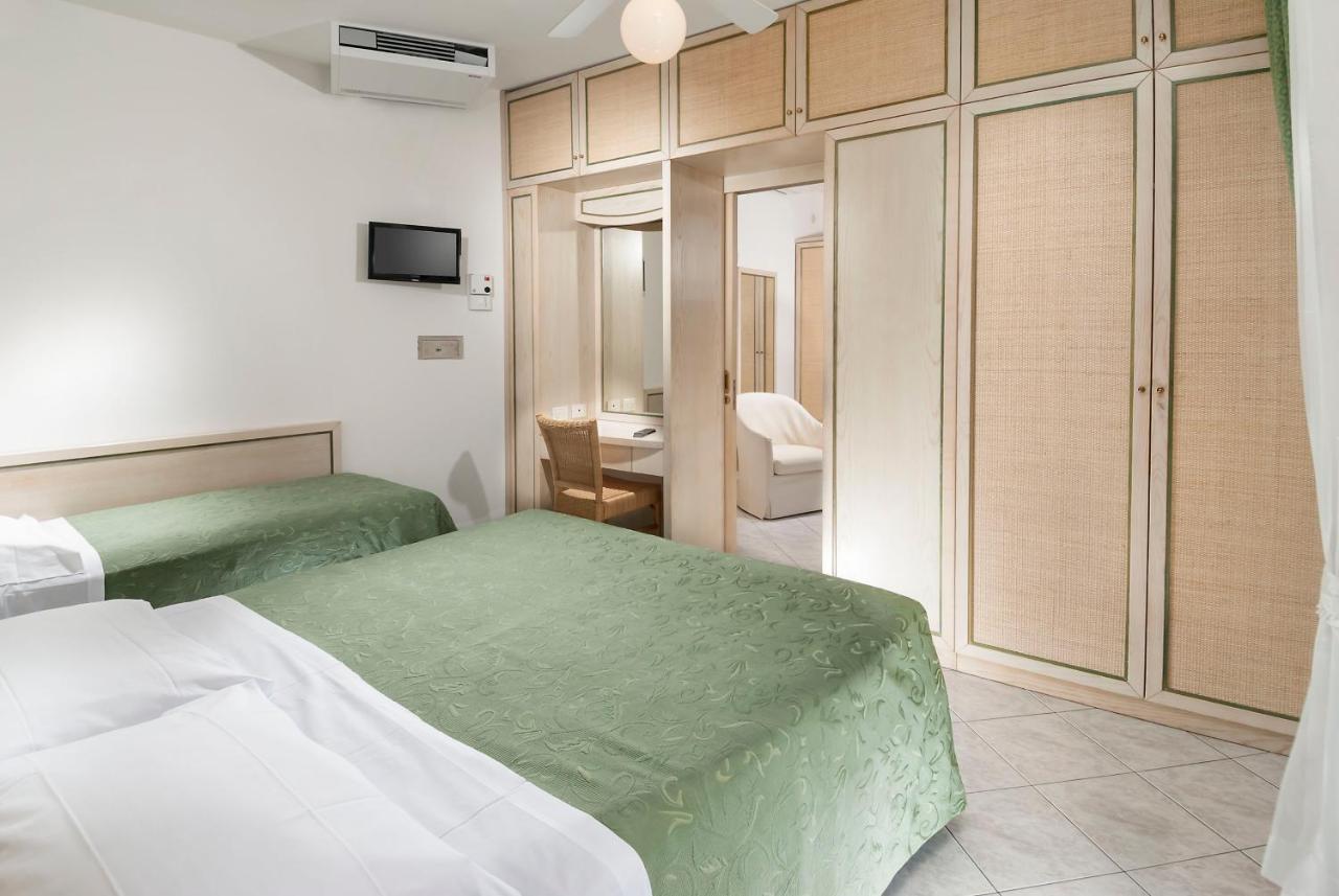 Hotel Lido Gabicce Mare Esterno foto