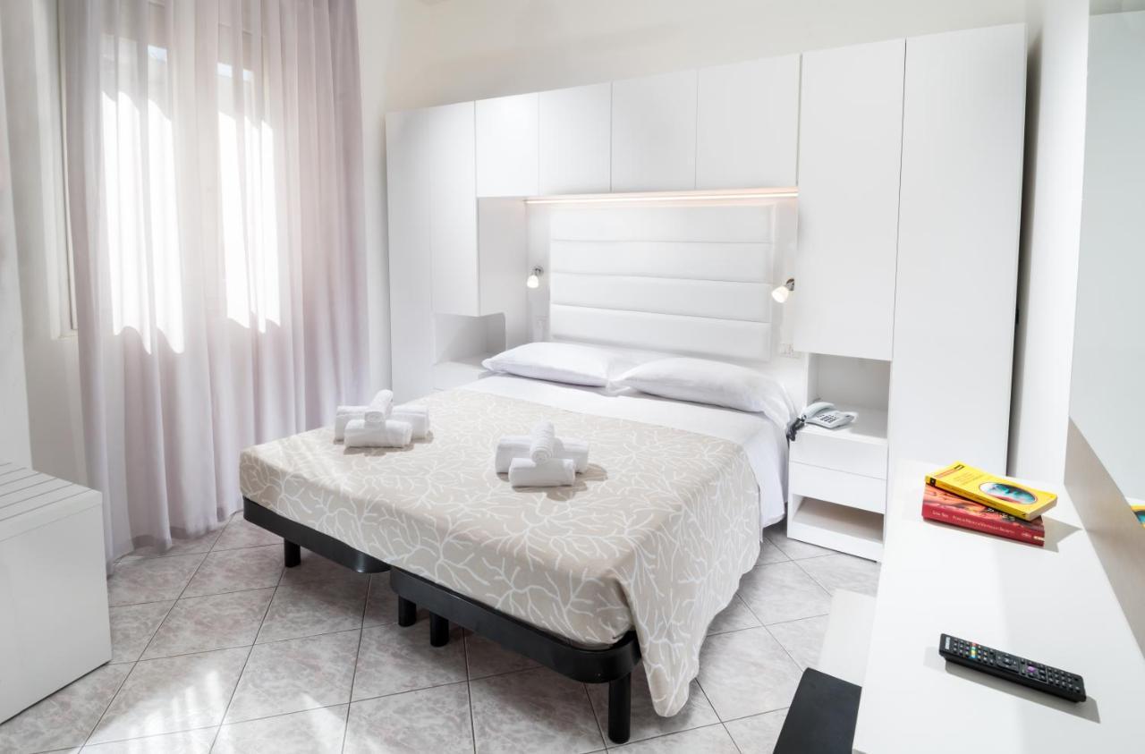 Hotel Lido Gabicce Mare Esterno foto