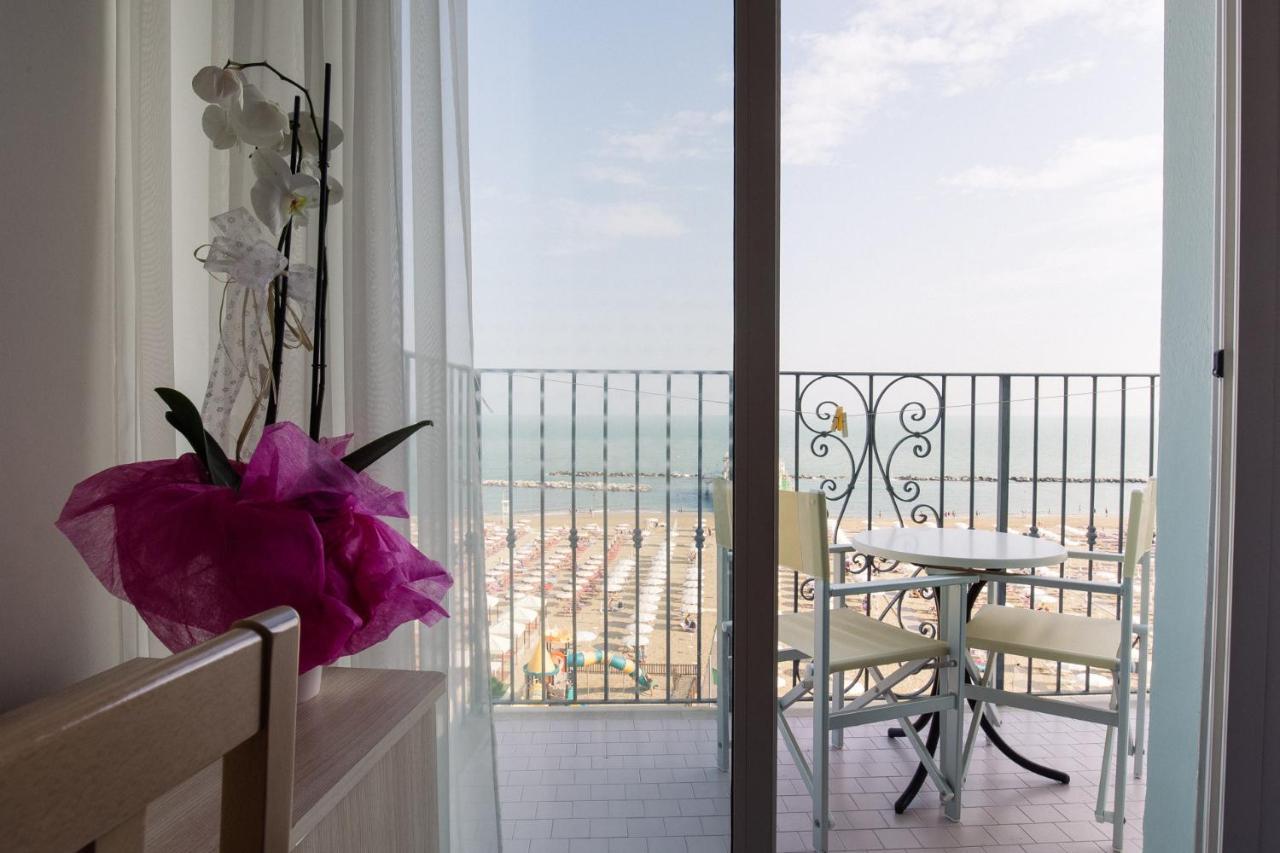 Hotel Lido Gabicce Mare Esterno foto