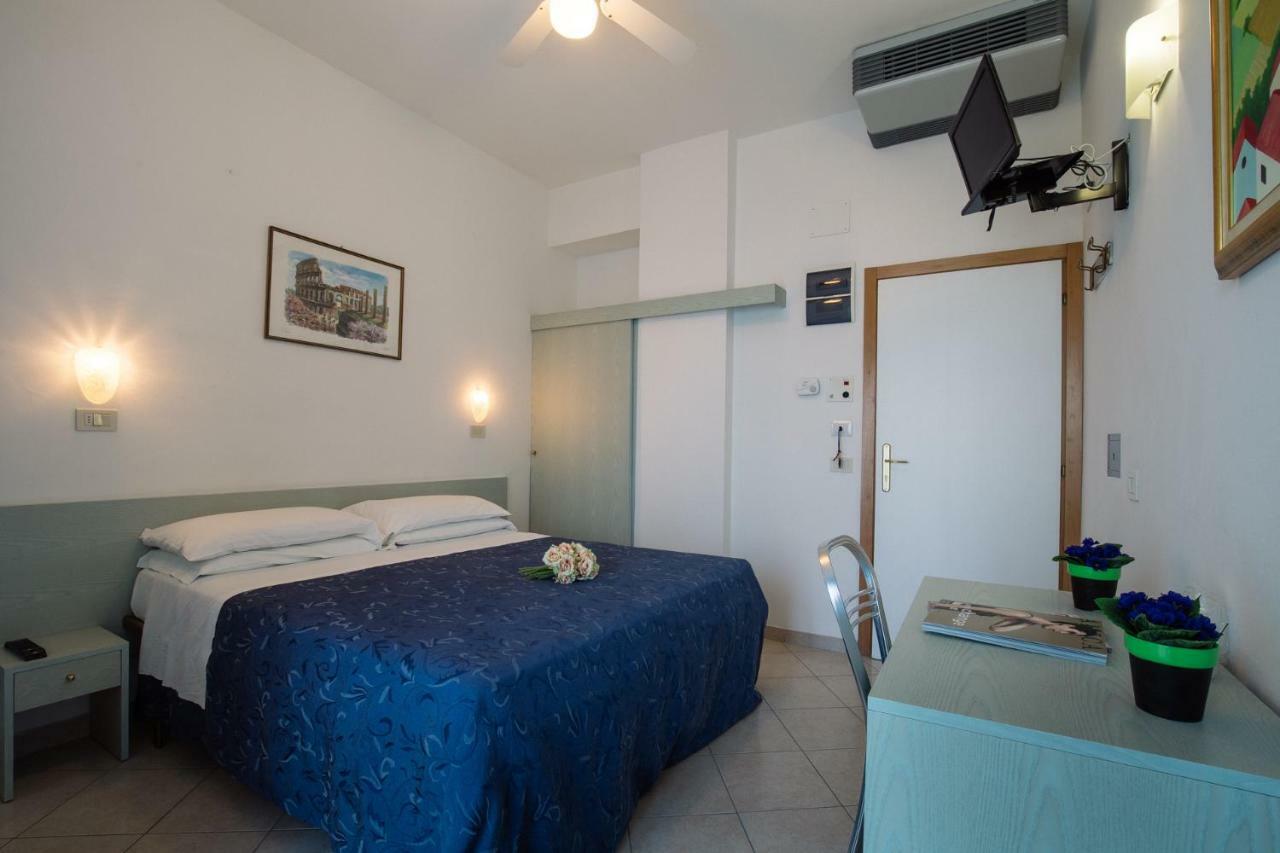 Hotel Lido Gabicce Mare Esterno foto